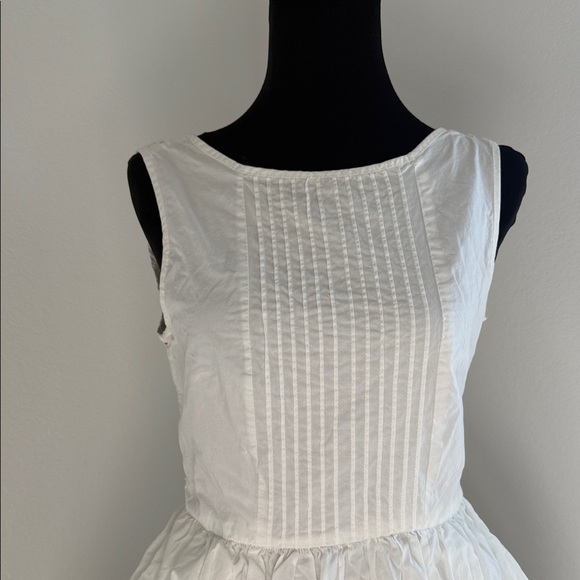 Fresh Classic White Kids Casual Dress - Picture 6 of 12